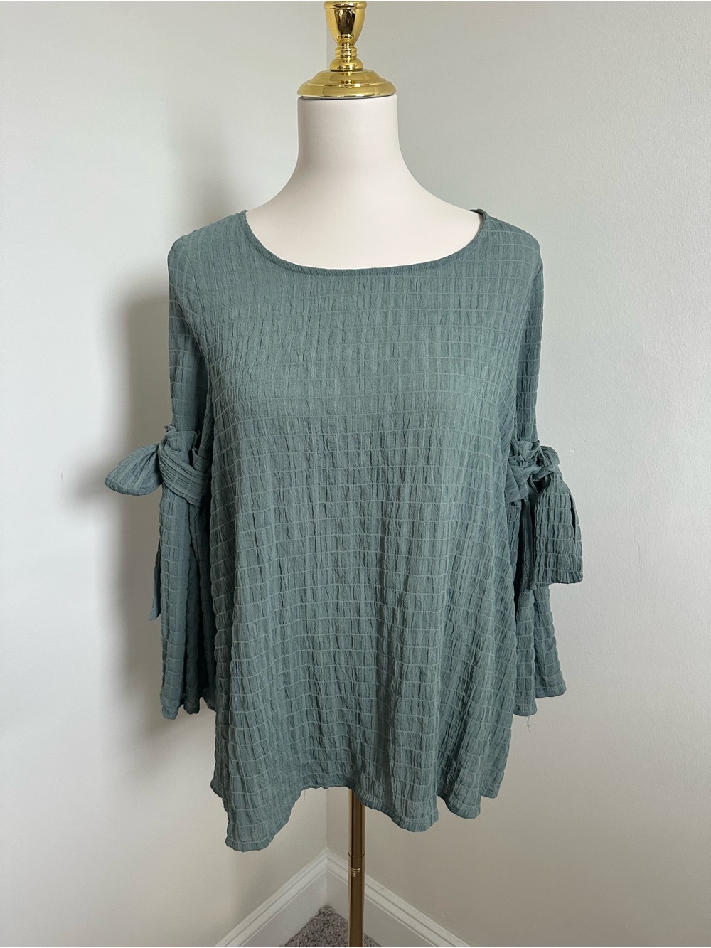 Entro Sage Green Bow Blouse